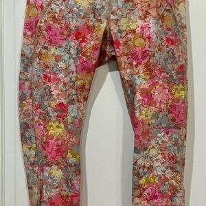 Lululemon Floral Leggings - Multicolor